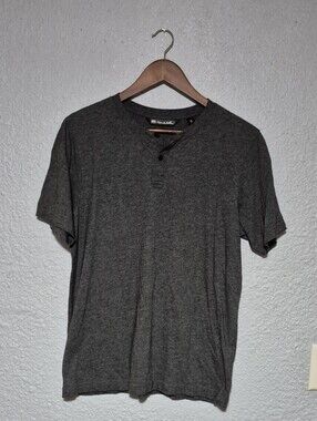 Travis Mathew Shirt